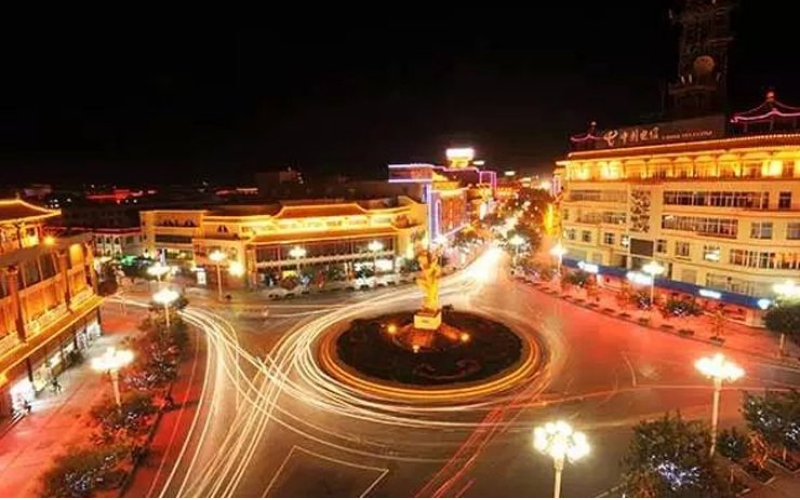 市政府行政服務(wù)中心開展窗口服務(wù)禮儀標(biāo)準(zhǔn)培訓(xùn)